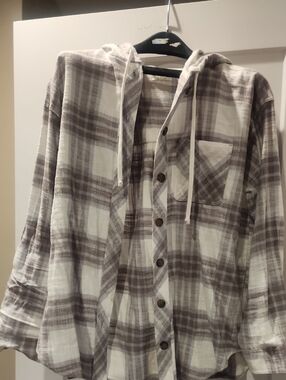 Maurices Plaid Hooded Shirt in Cream and Brown